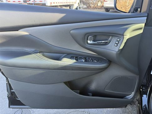 Used 2019 Nissan Murano SL w/ Cargo Package image 14