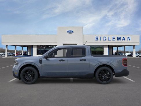 New 2025 Ford Maverick XLT w/ XLT Luxury Package AWD/4WD image 3