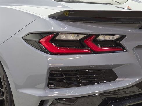 Used 2024 Chevrolet Corvette Z06 image 33