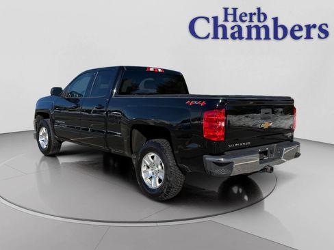 Used 2018 Chevrolet Silverado 1500 LT w/ All Star Edition image 3