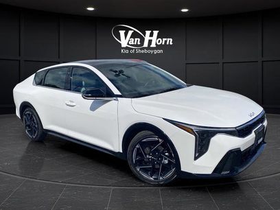 New 2025 Kia K4 GT-Line w/ GT-Line Premium Package