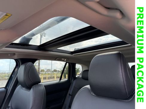 Used 2025 MAZDA CX-50 AWD 2.5 S w/ Premium Package image 24