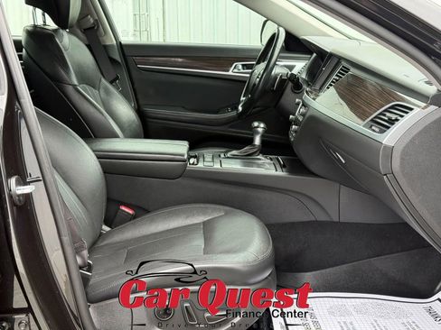 Used 2018 Genesis G80 3.8 image 17