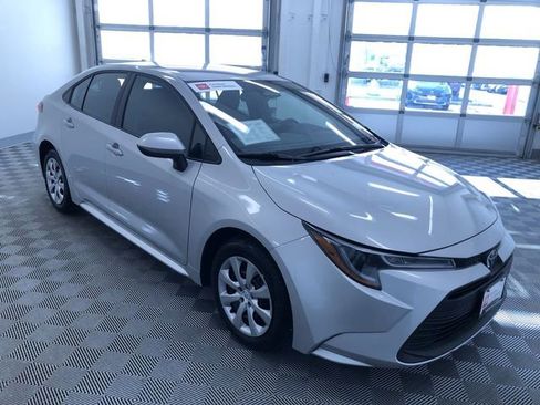 Certified 2025 Toyota Corolla LE image 35