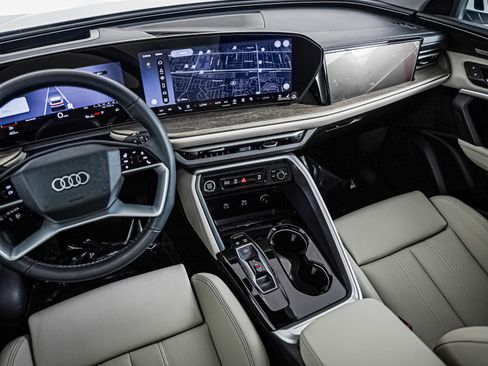 New 2026 Audi Q5 Premium Plus AWD/4WD image 14