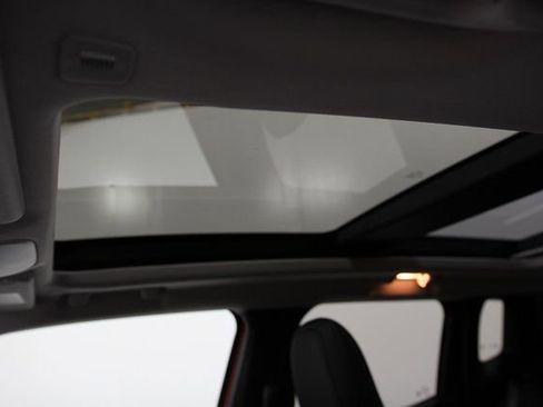 Used 2023 Jeep Renegade Limited w/ Sun/Sound Group image 13