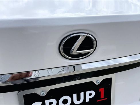 Used 2022 Lexus ES 350 w/ Premium Package image 31