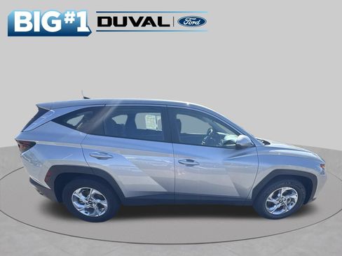 Used 2024 Hyundai Tucson SE FWD image 4