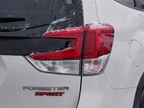 Used 2024 Subaru Forester Sport image 17