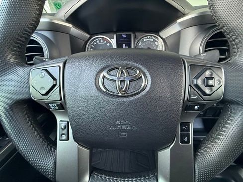 Used 2021 Toyota Tacoma SR5 RWD image 23