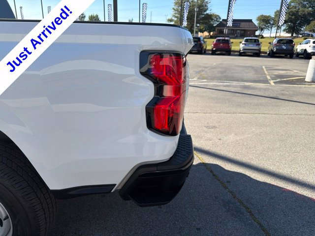 Used 2024 Chevrolet Colorado W/T w/ Safety Package RWD image 15