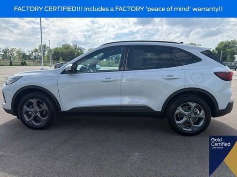 Certified 2025 Ford Escape ST-Line Select AWD/4WD image 16