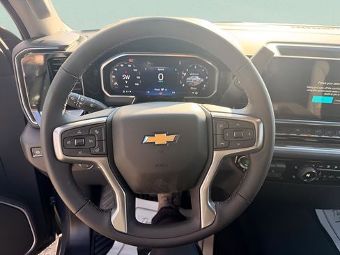 New 2026 Chevrolet Silverado 1500 LT image 16