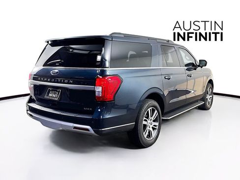 Used 2023 Ford Expedition Max XLT image 7