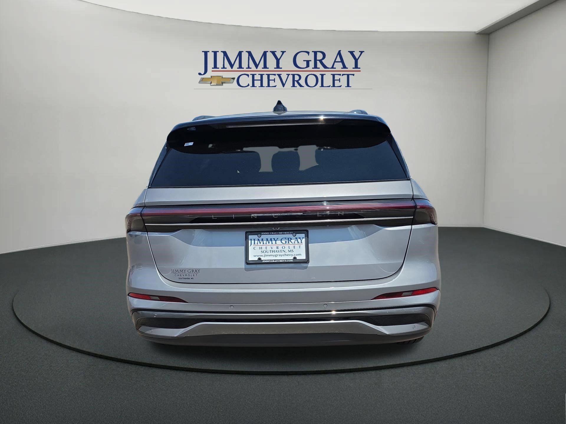 Used 2024 Lincoln Nautilus Reserve w/ Jet Appearance Package (87T) AWD/4WD image 4