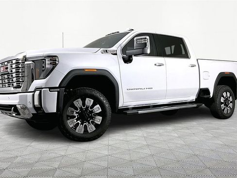 New 2026 GMC Sierra 2500 Denali w/ Denali Reserve Package image 1