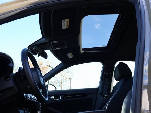 Certified 2025 Honda Civic Sport image 31