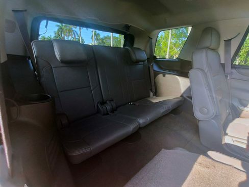 Used 2018 GMC Yukon Denali w/ Enhanced Security Package AWD/4WD image 32