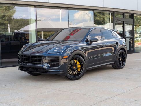 Used 2024 Porsche Cayenne Turbo GT image 1