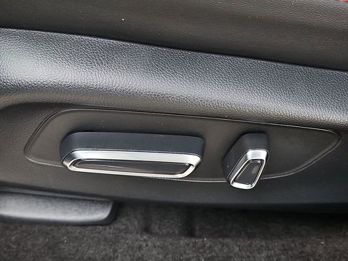 Used 2025 Acura ADX A-Spec image 19