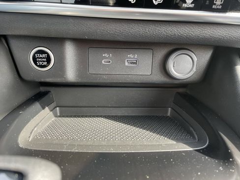 Used 2023 Nissan Rogue SL w/ SL Premium Package image 37