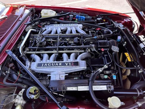 Used 1992 Jaguar XJS V12 Coupe RWD image 31