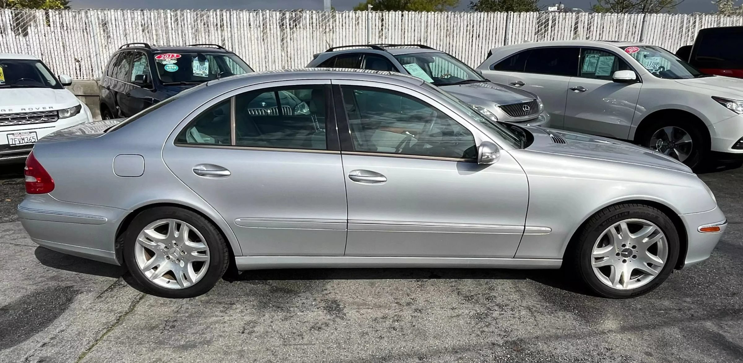Used 2003 Mercedes-Benz E 500 Sedan image 8