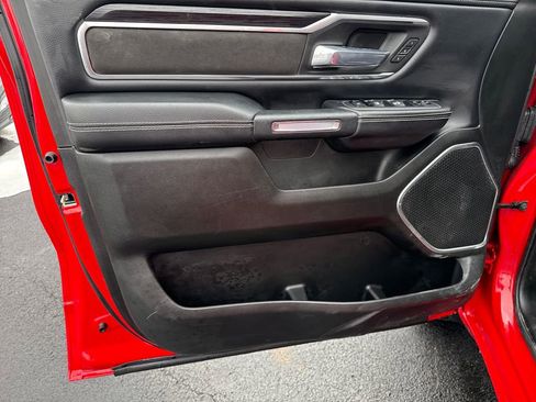 Used 2023 RAM 1500 Laramie image 12