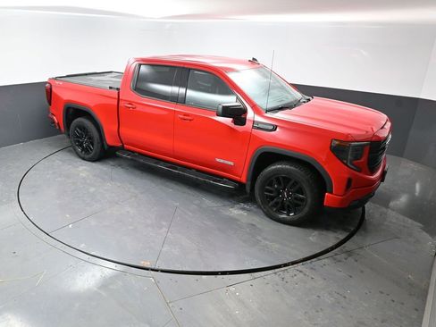 Used 2022 GMC Sierra 1500 Elevation image 43