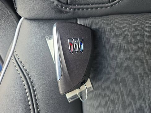 New 2026 Buick Enclave Preferred w/ Power Package image 37