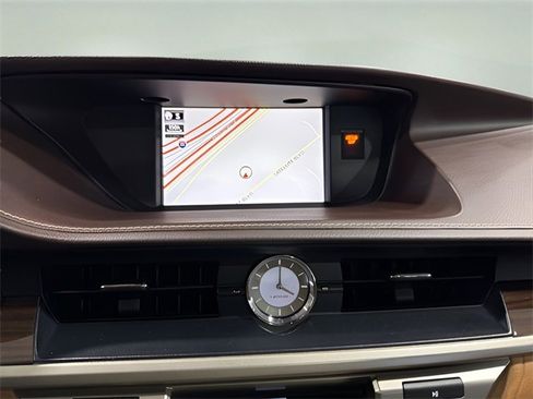 Used 2017 Lexus ES 350 image 19
