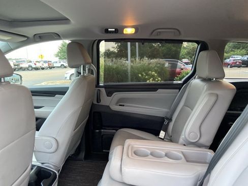 Used 2021 Honda Odyssey EX-L image 17