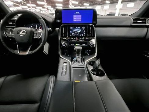 New 2026 Lexus LX 600 4WD w/ Luxury Package image 5