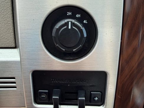 Used 2010 Ford F150 Platinum AWD/4WD image 25