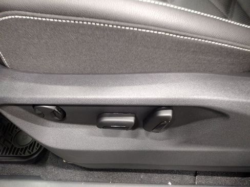 New 2026 Volkswagen Atlas SE image 21