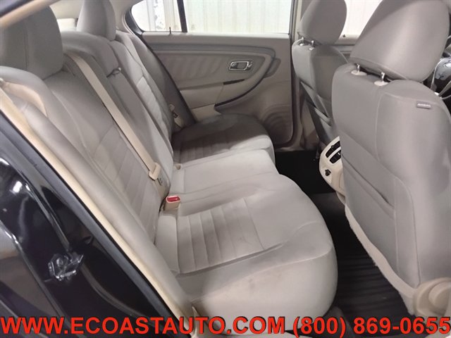 Used 2015 Ford Taurus SE FWD image 16