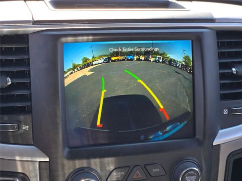 Certified 2023 RAM 1500 Classic SLT w/ Trailer & Traction Group image 31