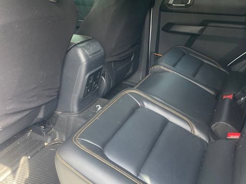 Used 2024 Ford Bronco Badlands AWD/4WD image 14