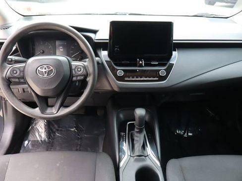 Used 2024 Toyota Corolla LE FWD image 29