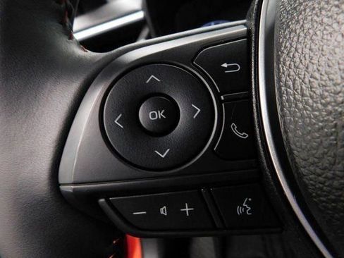 Used 2025 Toyota Corolla Cross AWD Hybrid image 31