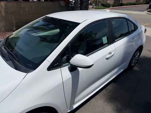 Used 2021 Toyota Corolla L FWD image 8