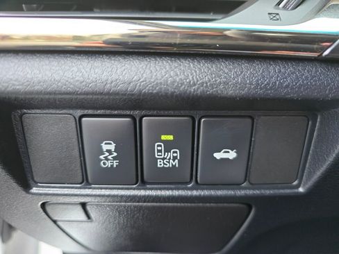 Used 2016 Toyota Avalon Touring image 20