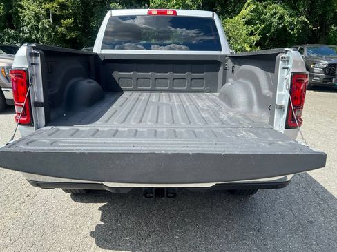Used 2026 RAM 2500 Big Horn AWD/4WD image 15