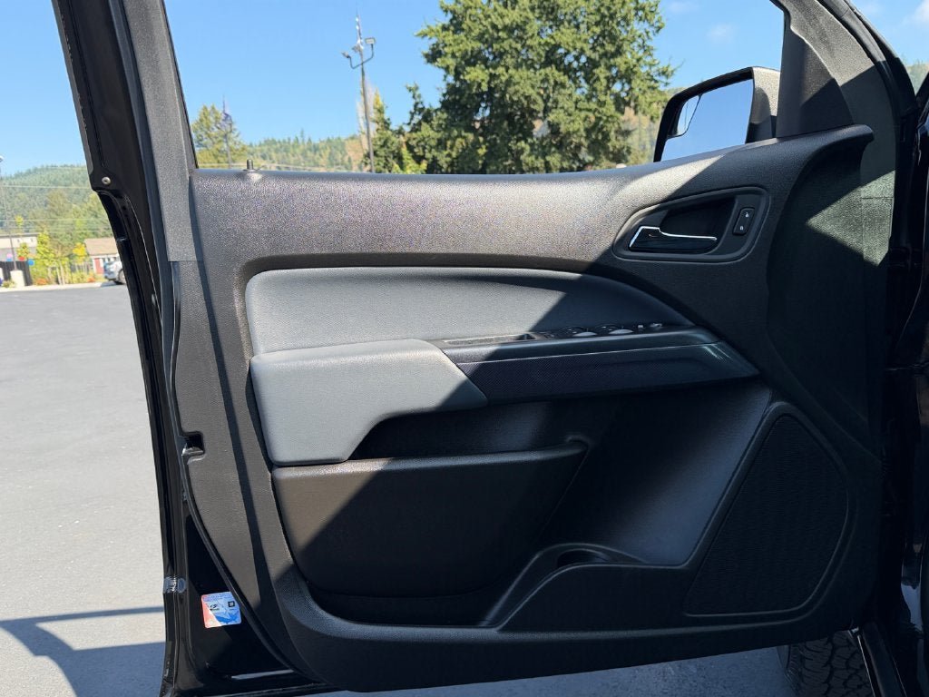Used 2020 Chevrolet Colorado Z71 AWD/4WD image 21