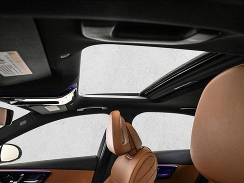 Certified 2025 Mercedes-Benz C 300 4MATIC Sedan image 17