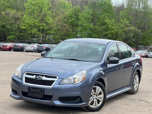 Used 2014 Subaru Legacy 2.5i AWD/4WD image 2