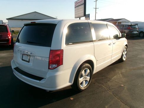 Used 2013 Dodge Grand Caravan SE image 6