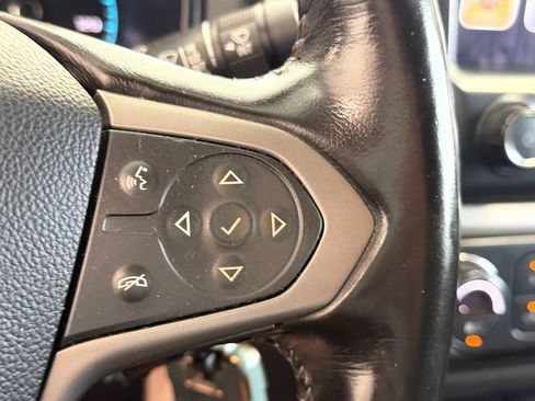 Used 2017 Chevrolet Colorado Z71 AWD/4WD image 18