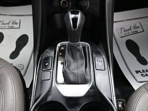 Used 2013 Hyundai Santa Fe Sport FWD image 22