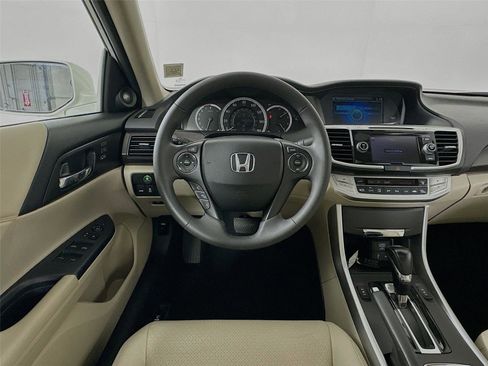 Used 2014 Honda Accord EX-L image 11